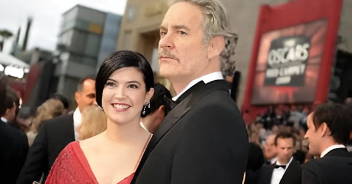 Phoebe Cates Net Worth: Early Life & Career Achievements